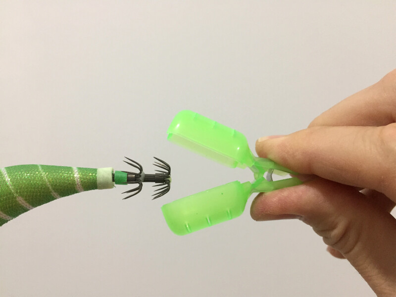 DET. 2 HOOK COVER Pesca cefalópodos AKAMI